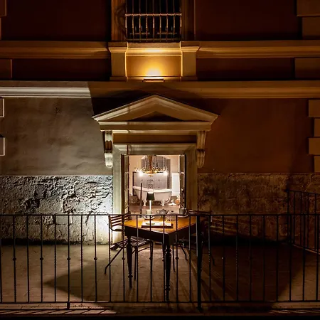 Konukevi Saint Amand By Palazzo Boyl Cagliari